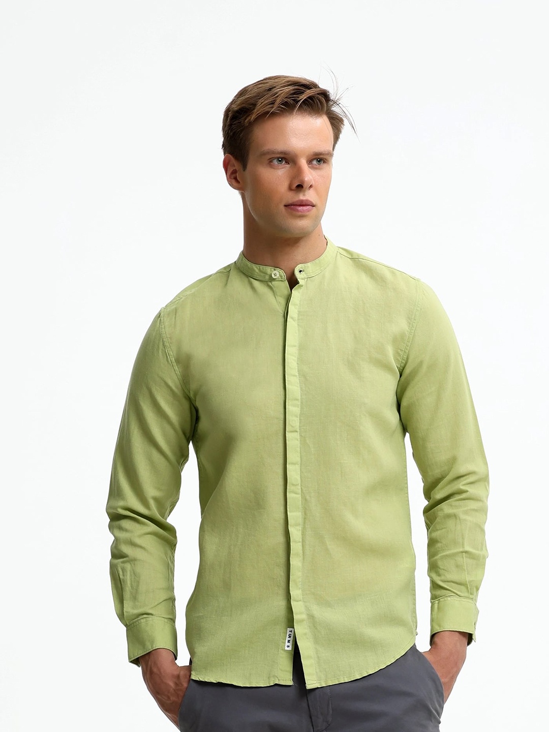 

TURMS Anti-Stain & Anti-Odour Mandarin Collar Slim Fit Cotton Casual Shirt, Green