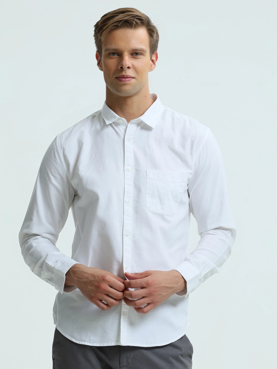 

TURMS Classic Tailored Fit Anti-Stain Anto Odor Formal Cotton Shirt, White