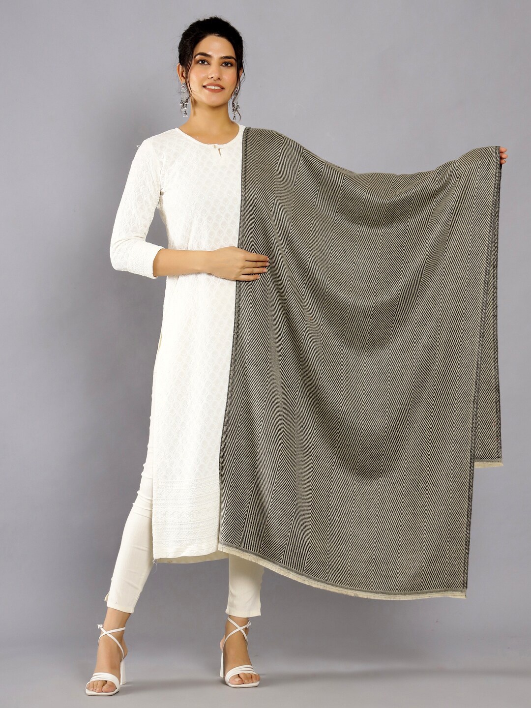 

HANDICRAFT PALACE Chevron Woven Design Wool Shawl, Grey