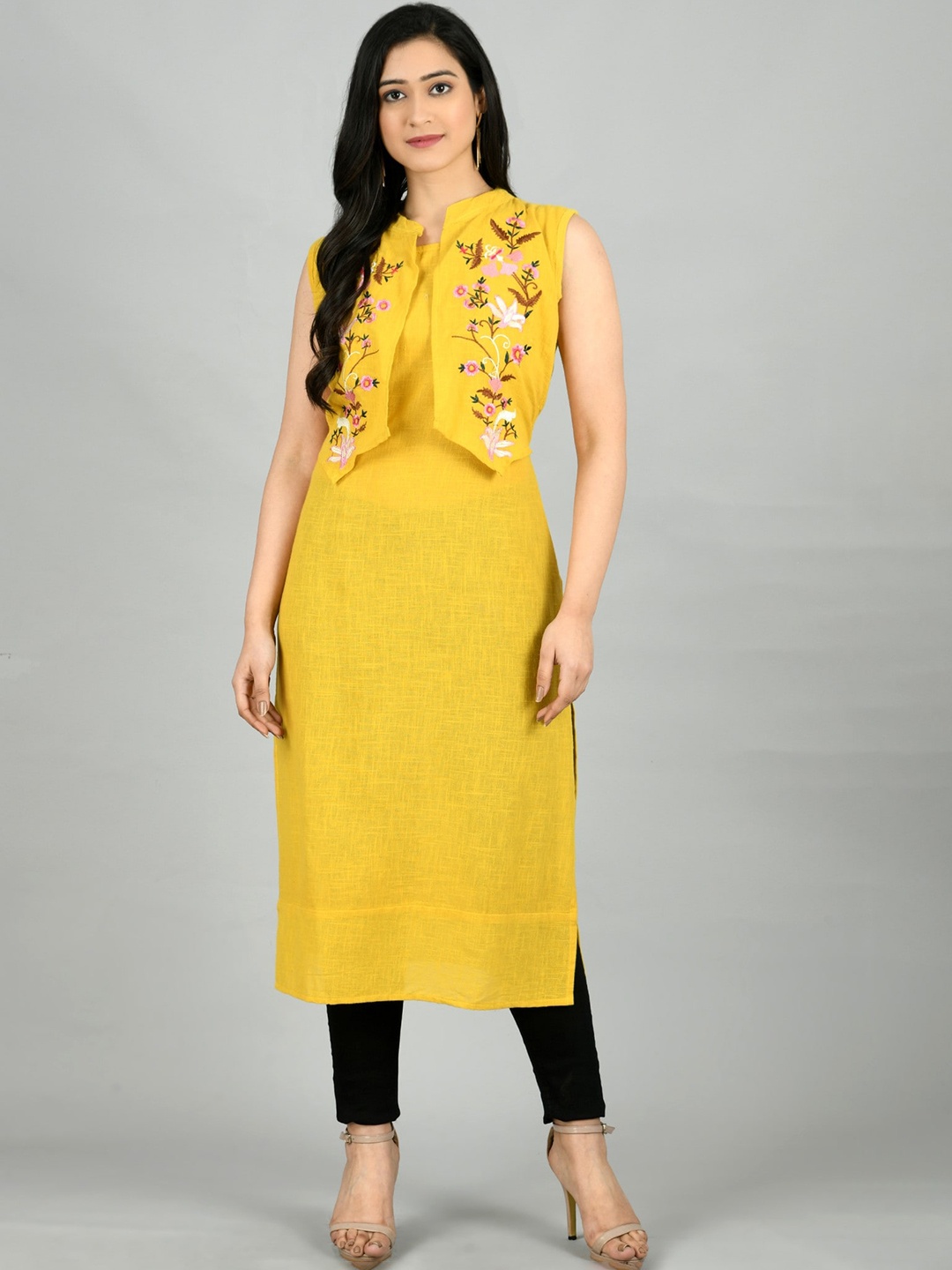 

Moshe Ethnic Motifs Embroidered Regular Kurta, Yellow
