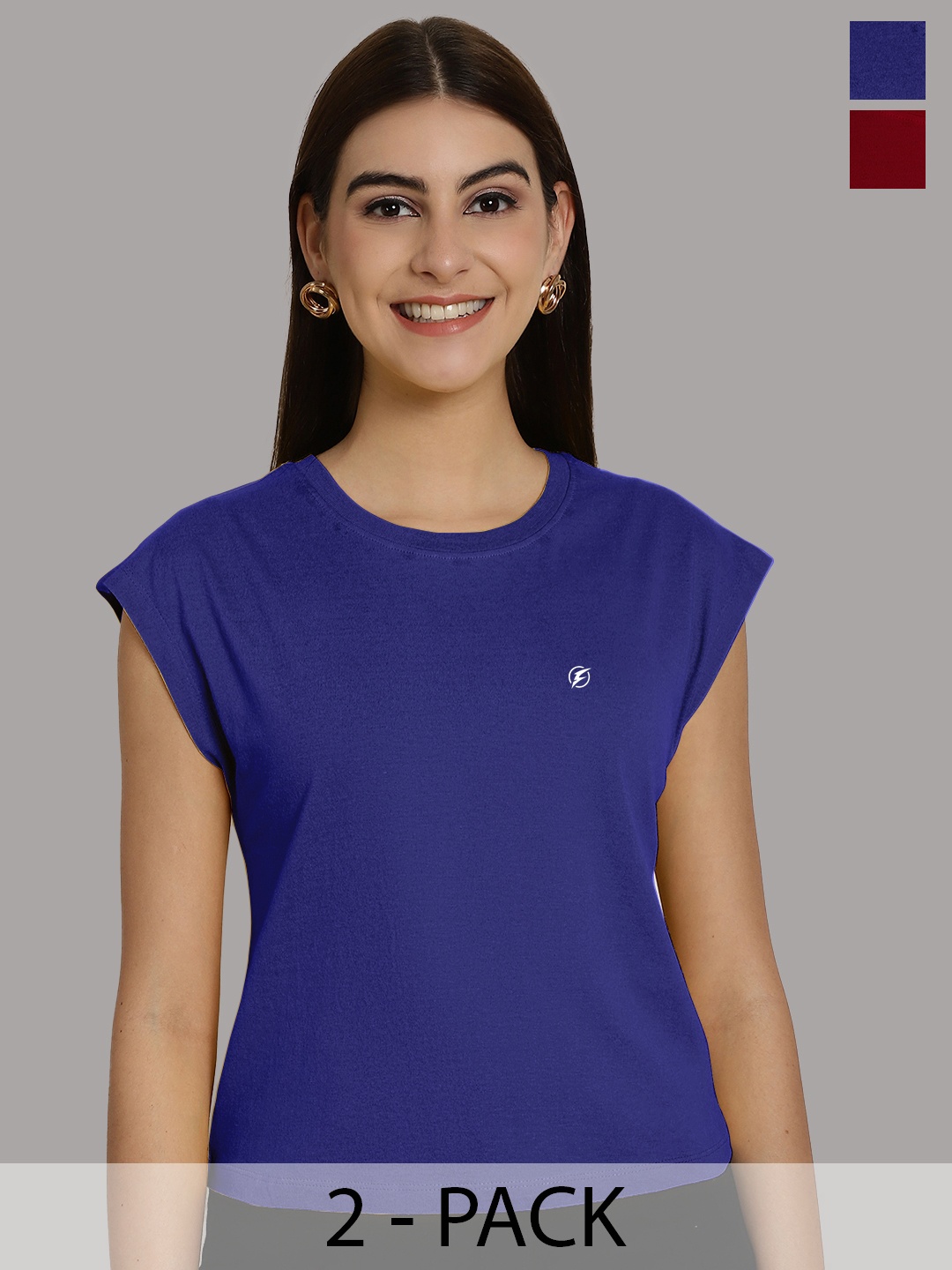 

Friskers Women Blue 2 Applique T-shirt
