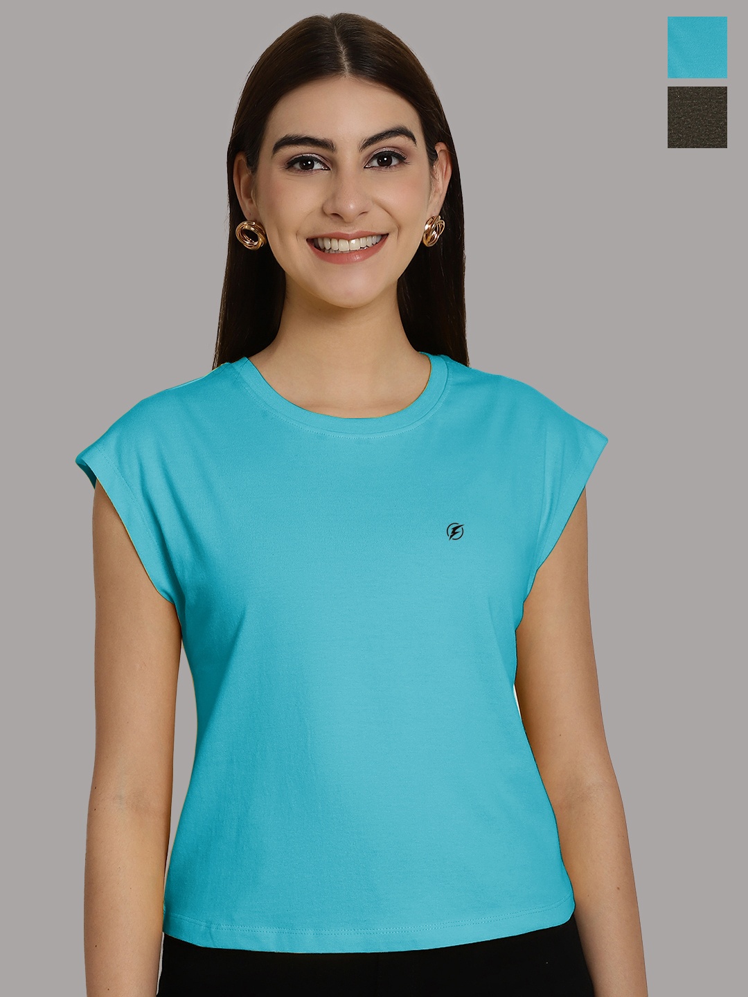 

Friskers Women Turquoise Blue 2 Extended Sleeves Applique T-shirt