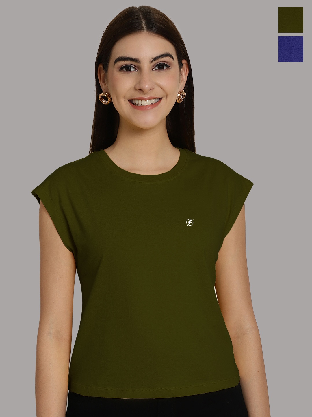 

Friskers Women Blue 2 Applique T-shirt
