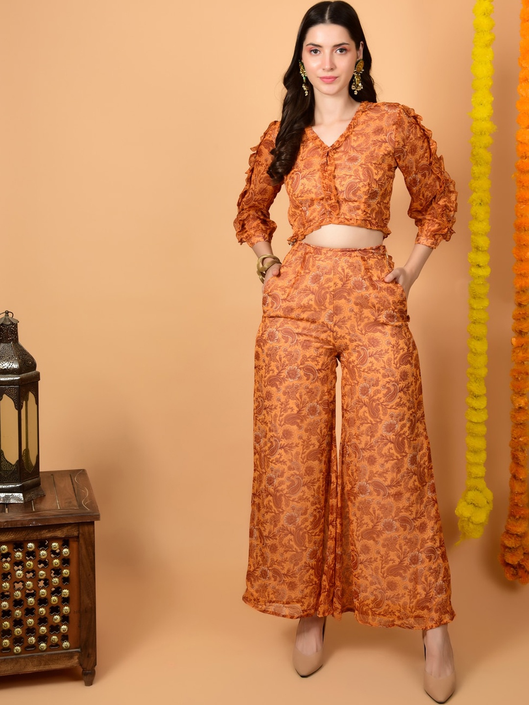 

FLAWLESS Printed V-Neck Crop Top With Trouser, Yellow