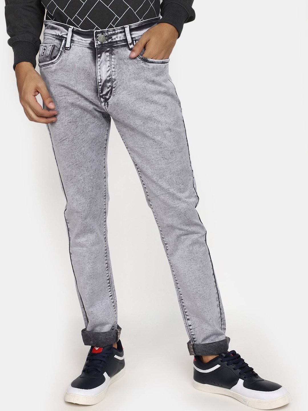

V-Mart Men Slim Fit Mid-Rise Heavy Fade Cotton Jeans, Grey