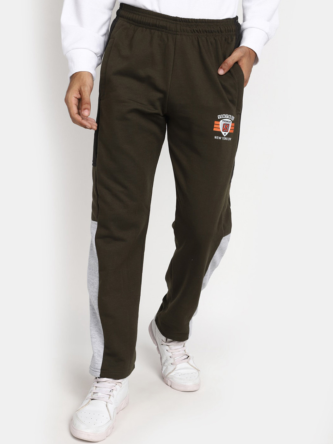 

V-Mart Men Polar Fleece Track Pants, Green