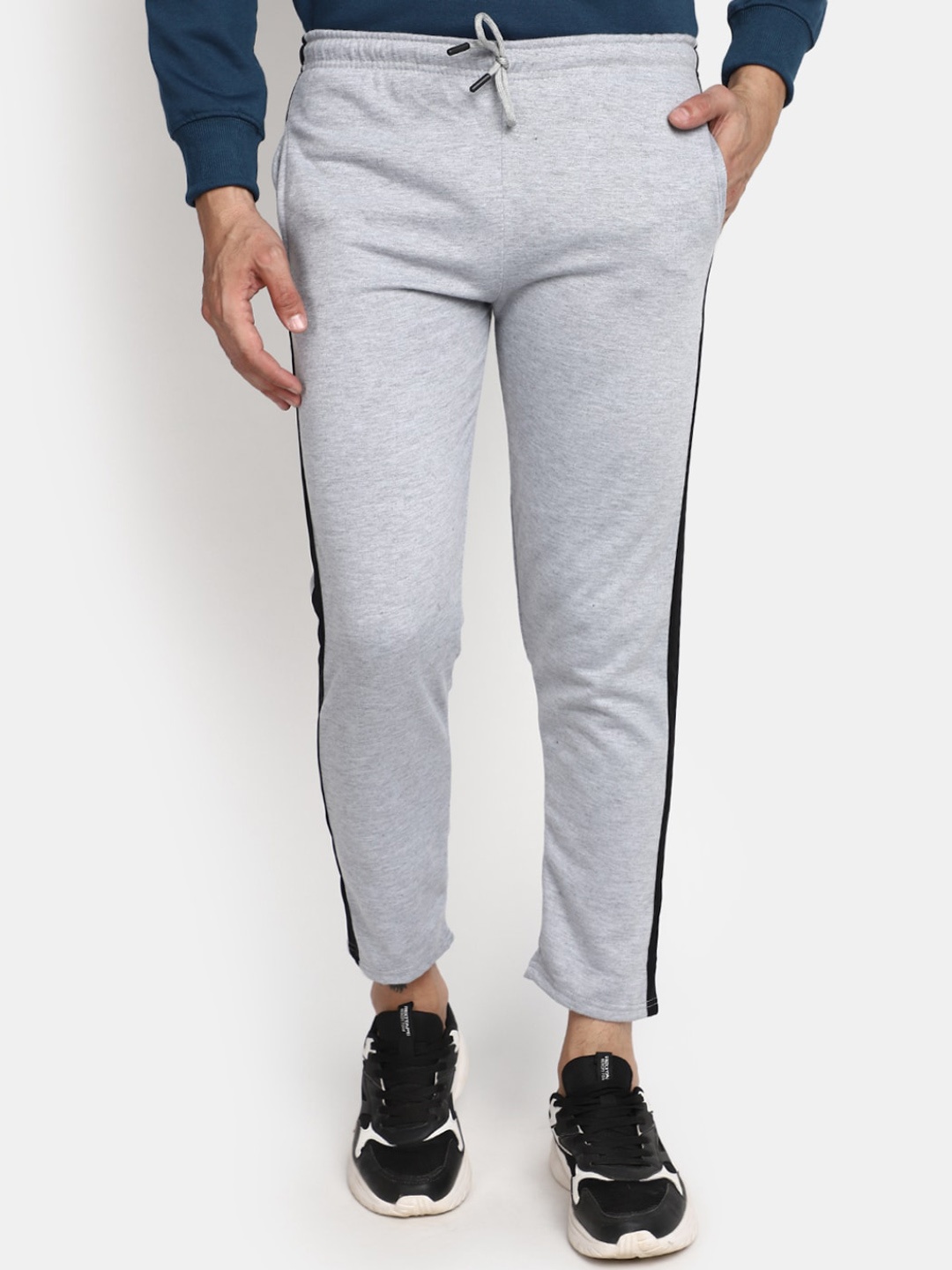 

V-Mart Men Cotton Mid Rise Track Pant, Grey