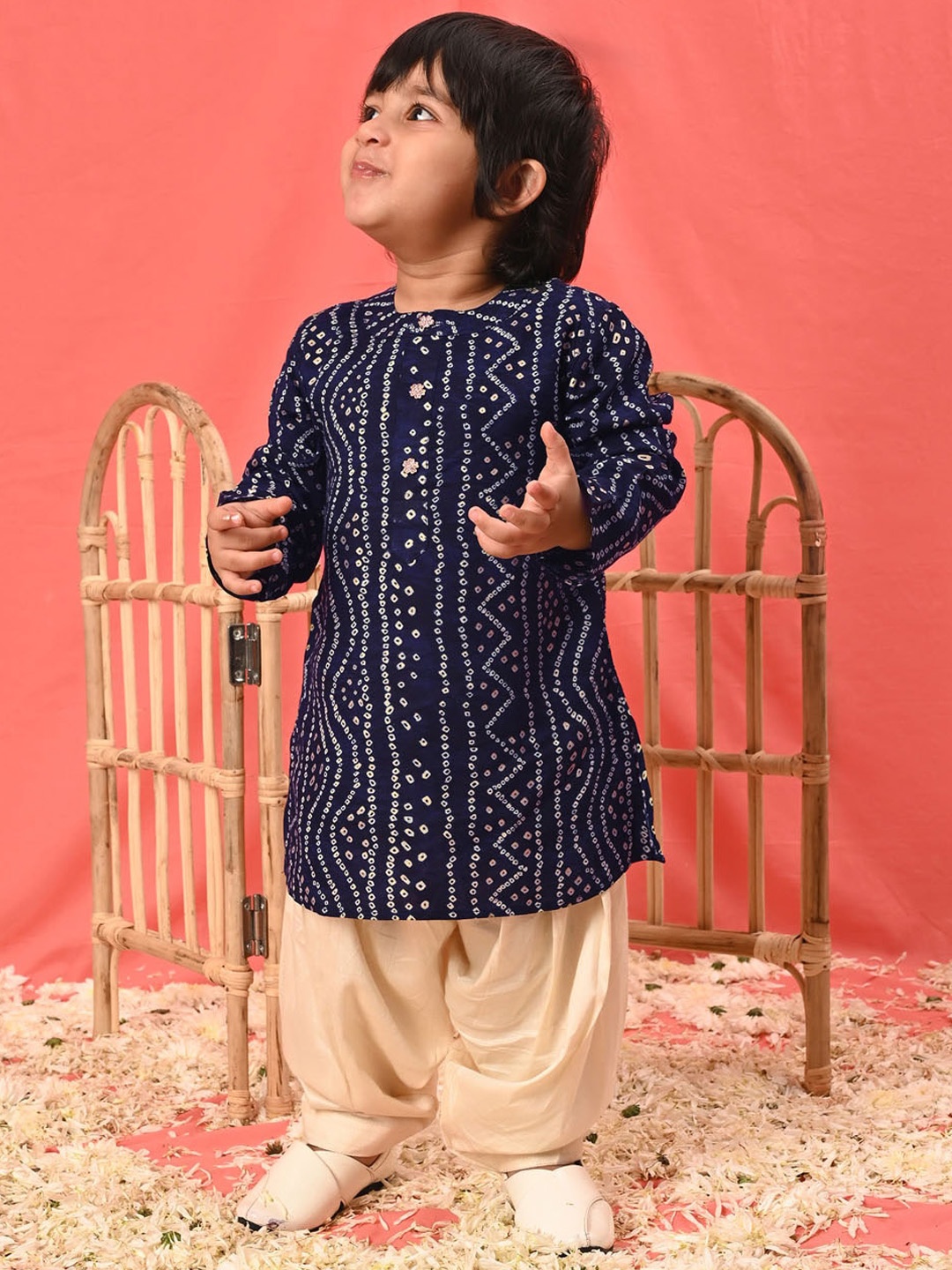 

VASTRAMAY Boys Bandhani Printed Regular Kurta with Patiala, Navy blue