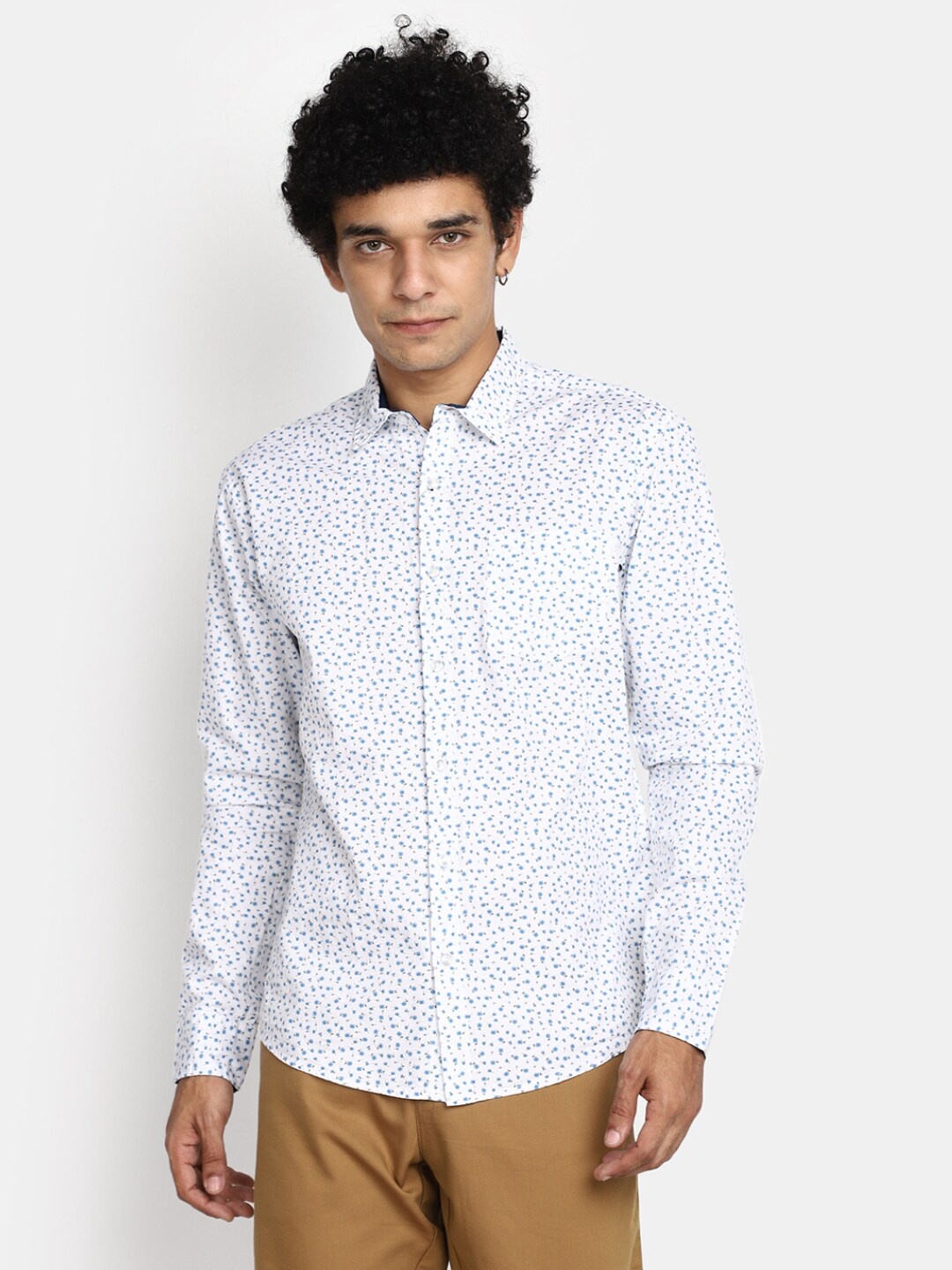 

V-Mart Floral Printed Slim Fit Casual Shirt, White