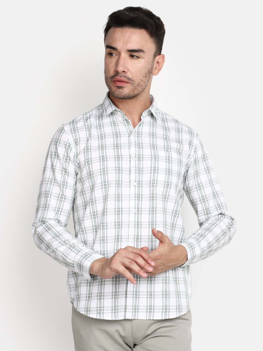 

V-Mart Checked Spread Collar Casual Shirt, White