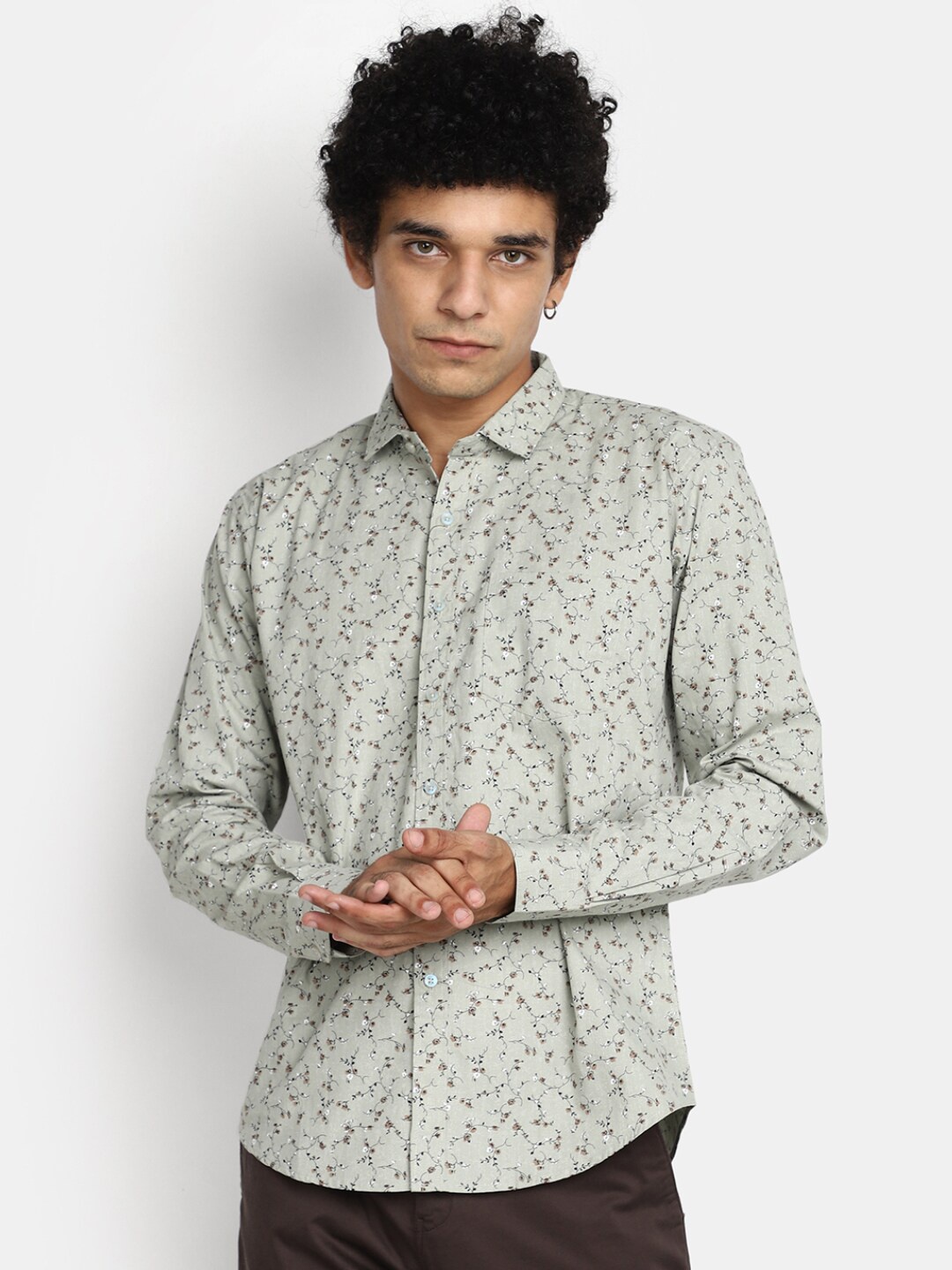 

V-Mart Slim Fit Floral Printed Casual Shirt, Grey