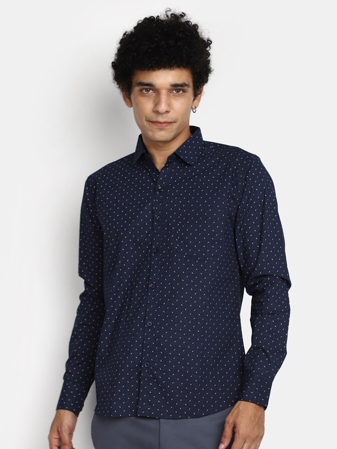 

V-Mart Slim Fit Micro Ditsy Printed Casual Shirt, Blue