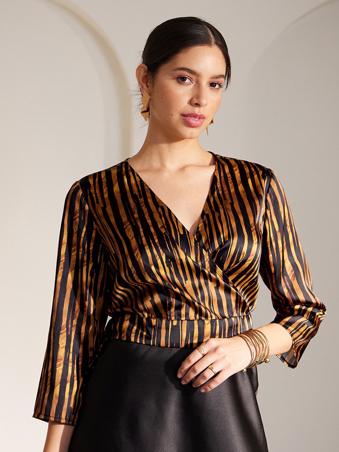 

Pink Fort Abstract Printed Satin Wrap Crop Top, Black