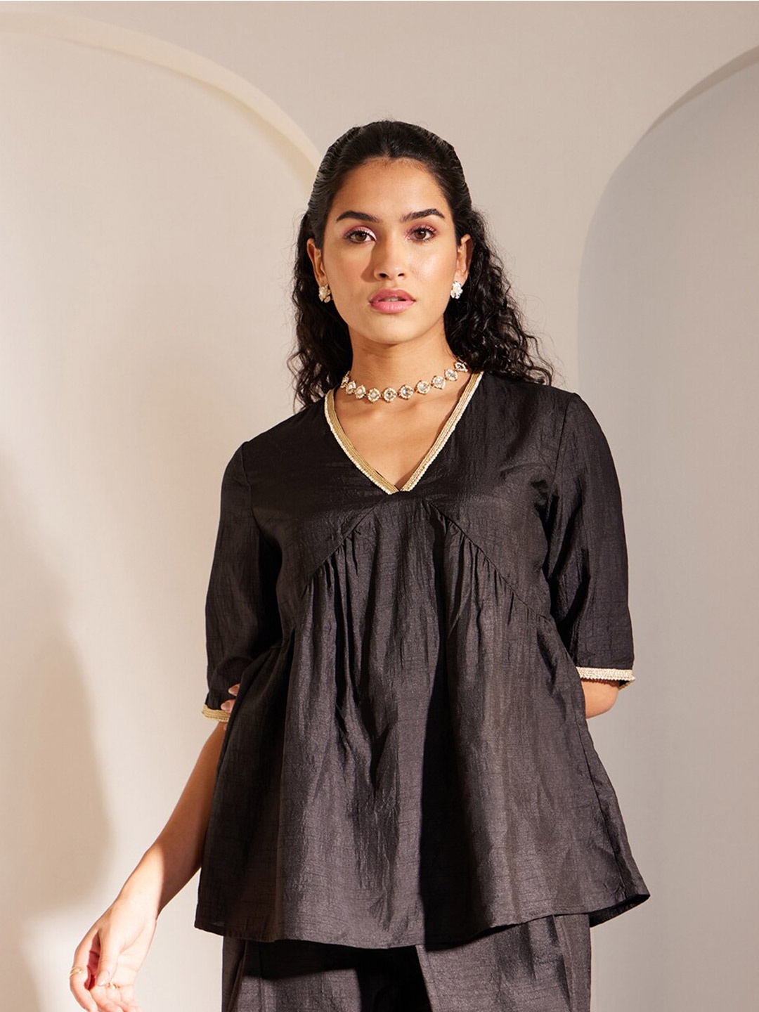 

Pink Fort V-Neck Lace Inserts Empire Top, Black
