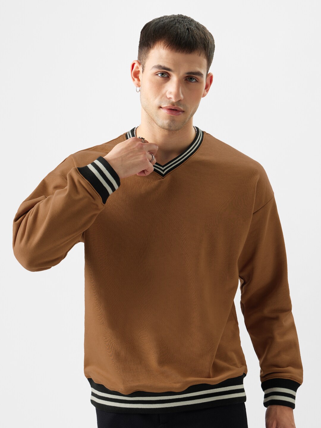 

The Souled Store Brown V-Neck Long Sleeves Sweatshirt