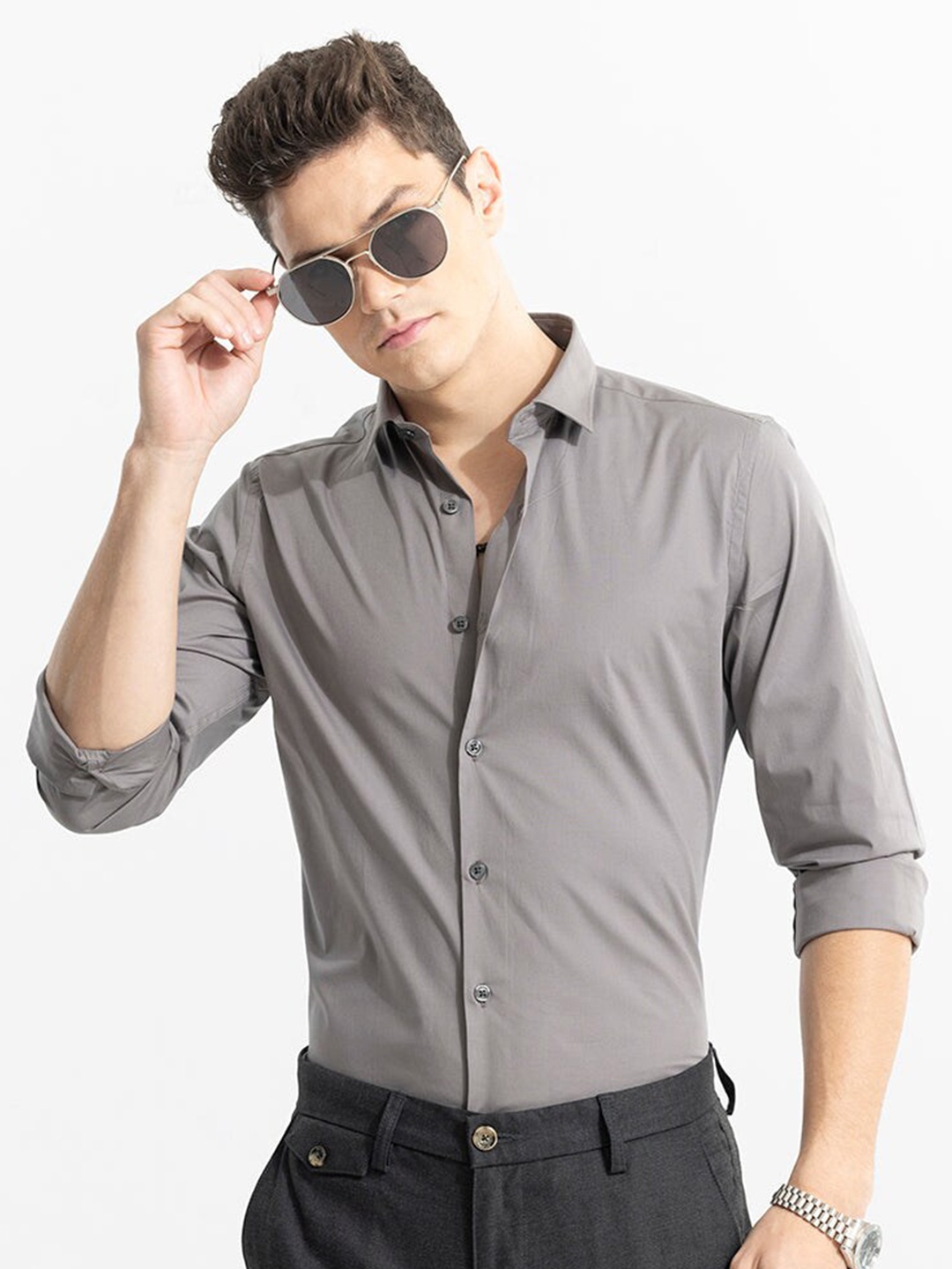 

Snitch Grey Classic Slim Fit Spread Collar Long Sleeves Pure Cotton Casual Shirt