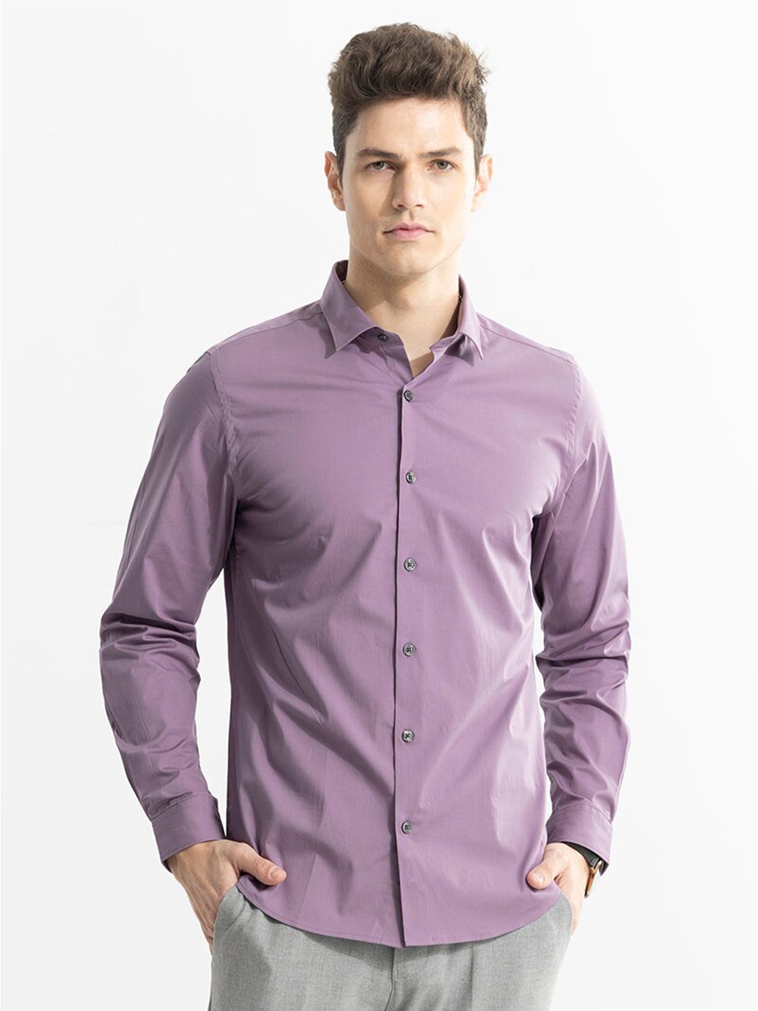 

Snitch Purple Classic Slim Fit Spread Collar Long Sleeves Cotton Casual Shirt