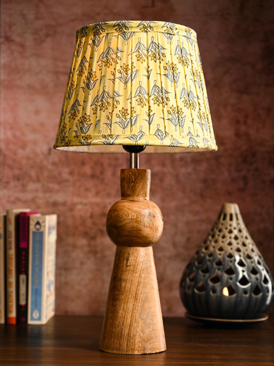 

green girgit Yellow & Brown Wooden Skirt Table Lamp With Pleated Printed Taper Shade