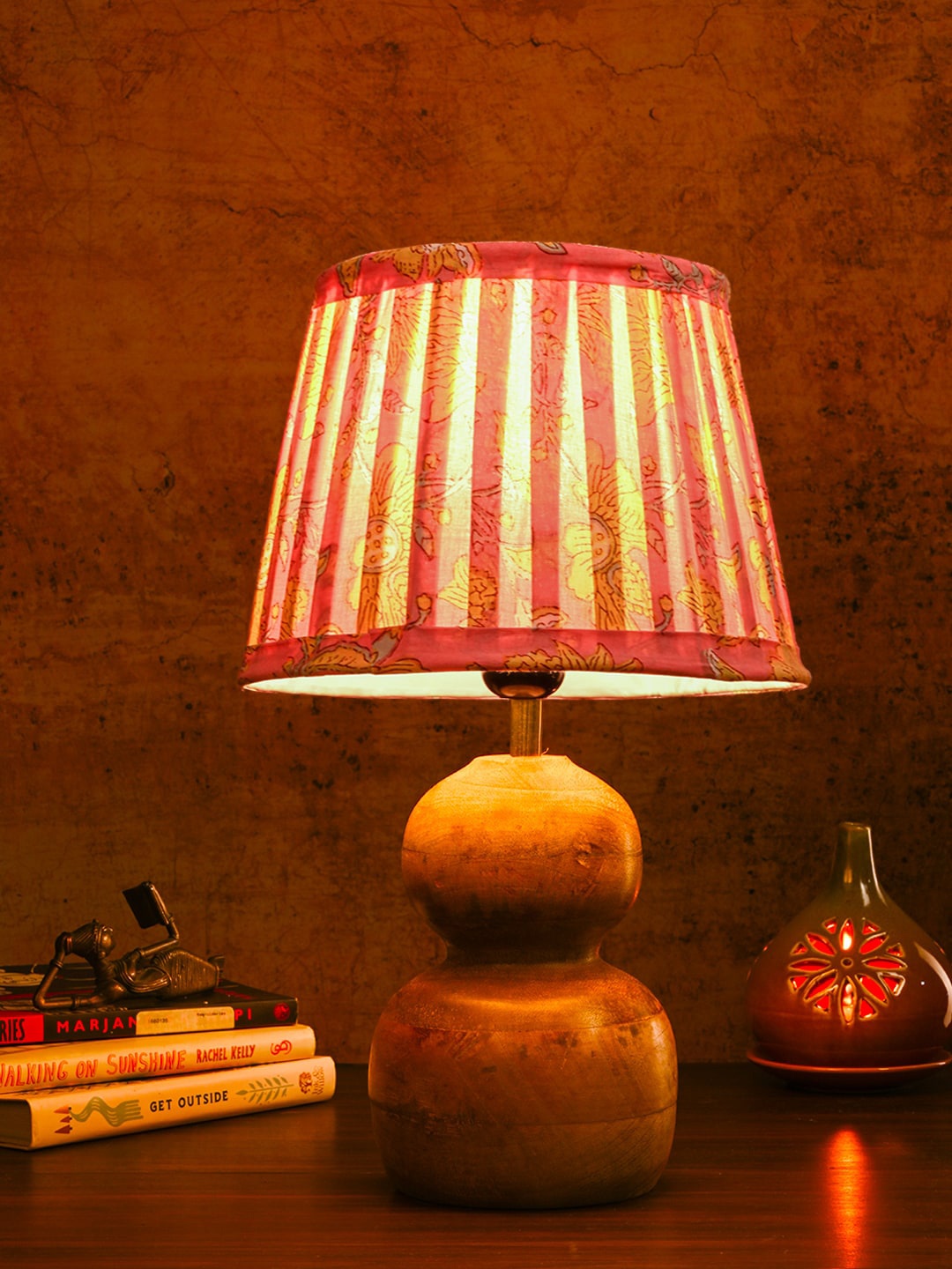

green girgit Pink & Brown Wooden Dome Table Lamp With Pleated Printed Taper Shade