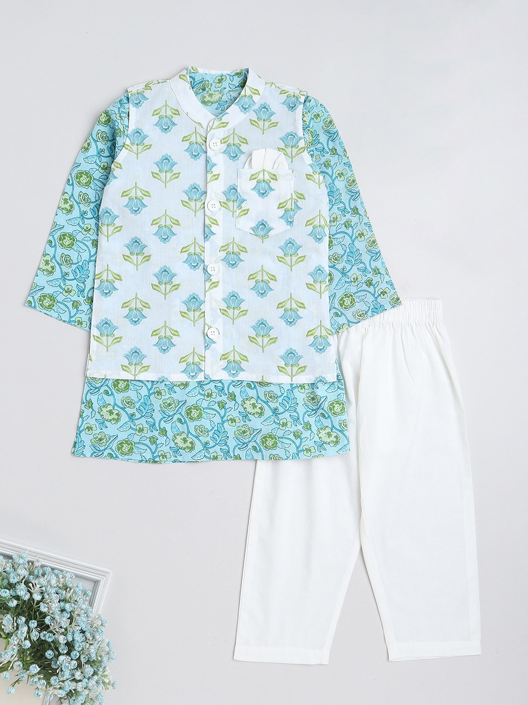 

The Magic Wand Boys Ethnic Motifs Printed Regular Pure Cotton Kurta With Pyjamas, Turquoise blue