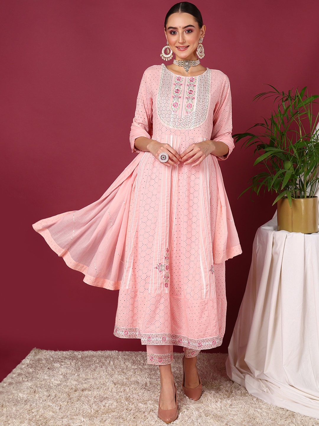 

AHIKA Pink Striped Thread Work Detailed Pure Cotton A-Line Kurta Set