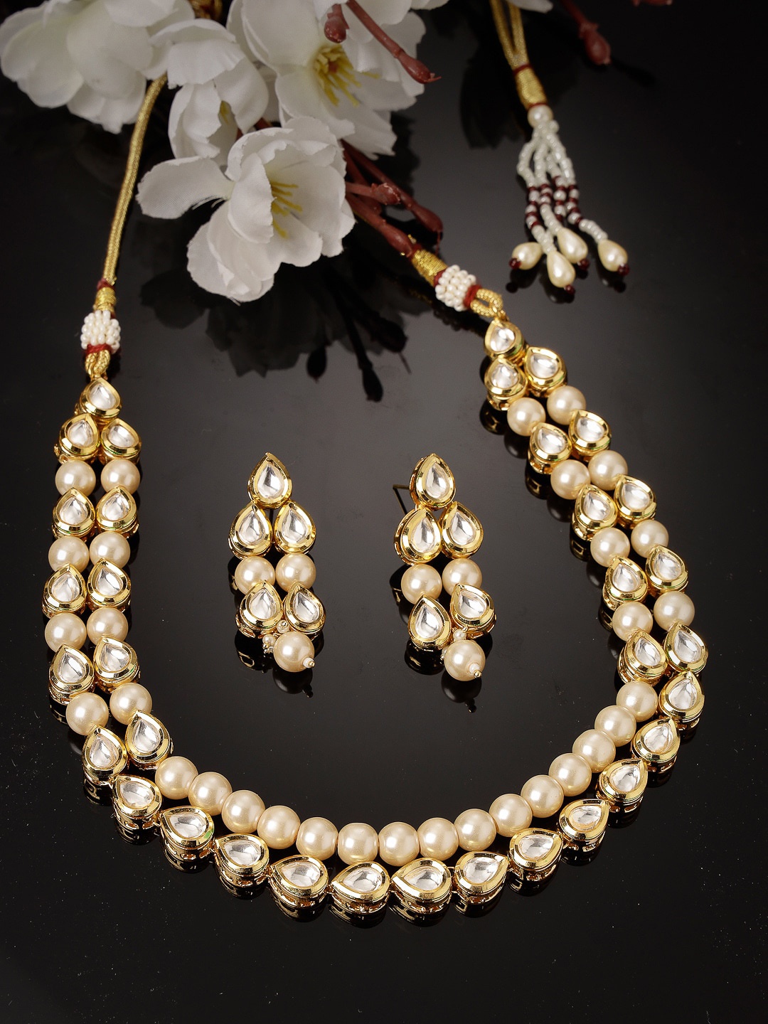 

ADIVA Gold Plated Kundan Stone Studded & Pearl Beaded Layered Jewellery Set