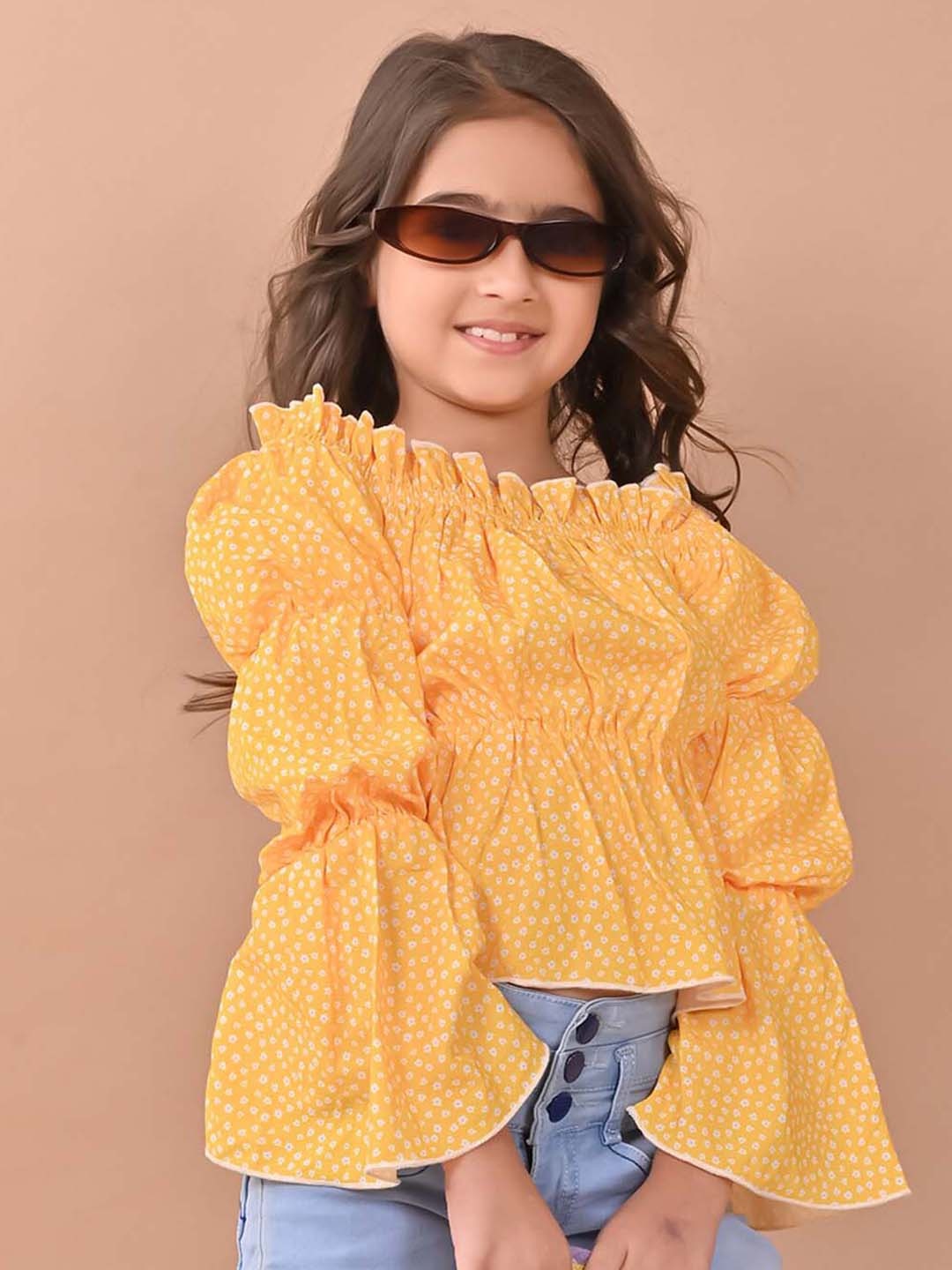 

LilPicks Girls Floral Printed Ruched Sleeves Gathered Cotton Blouson Top, Yellow