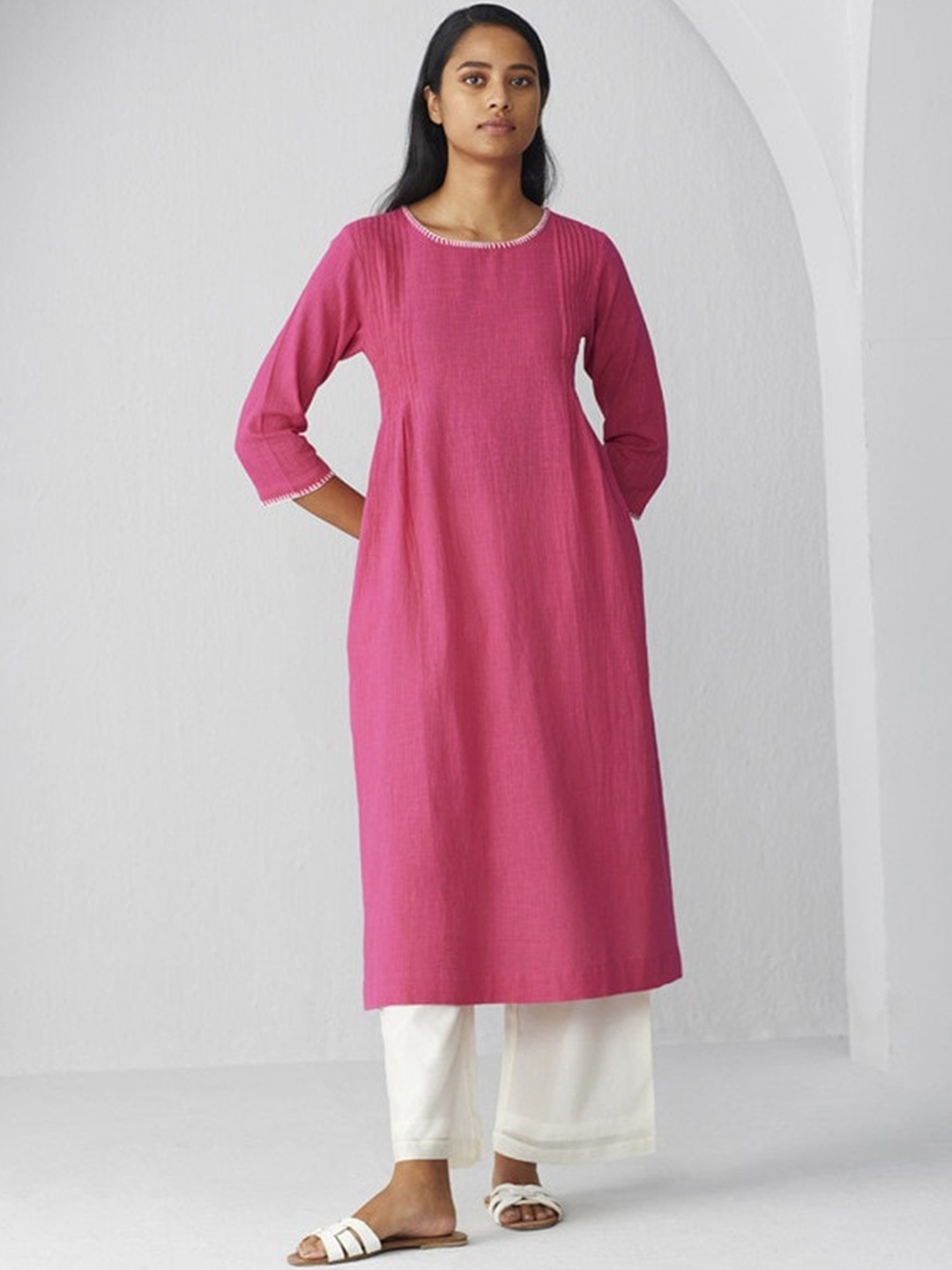 

Ancestry Pleated Straight Kurta, Fuchsia