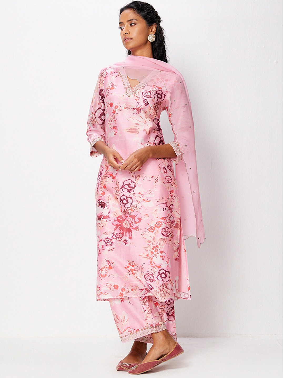 

Ancestry Floral Printed Thread Work Chanderi Silk Straight Kurta, Pink