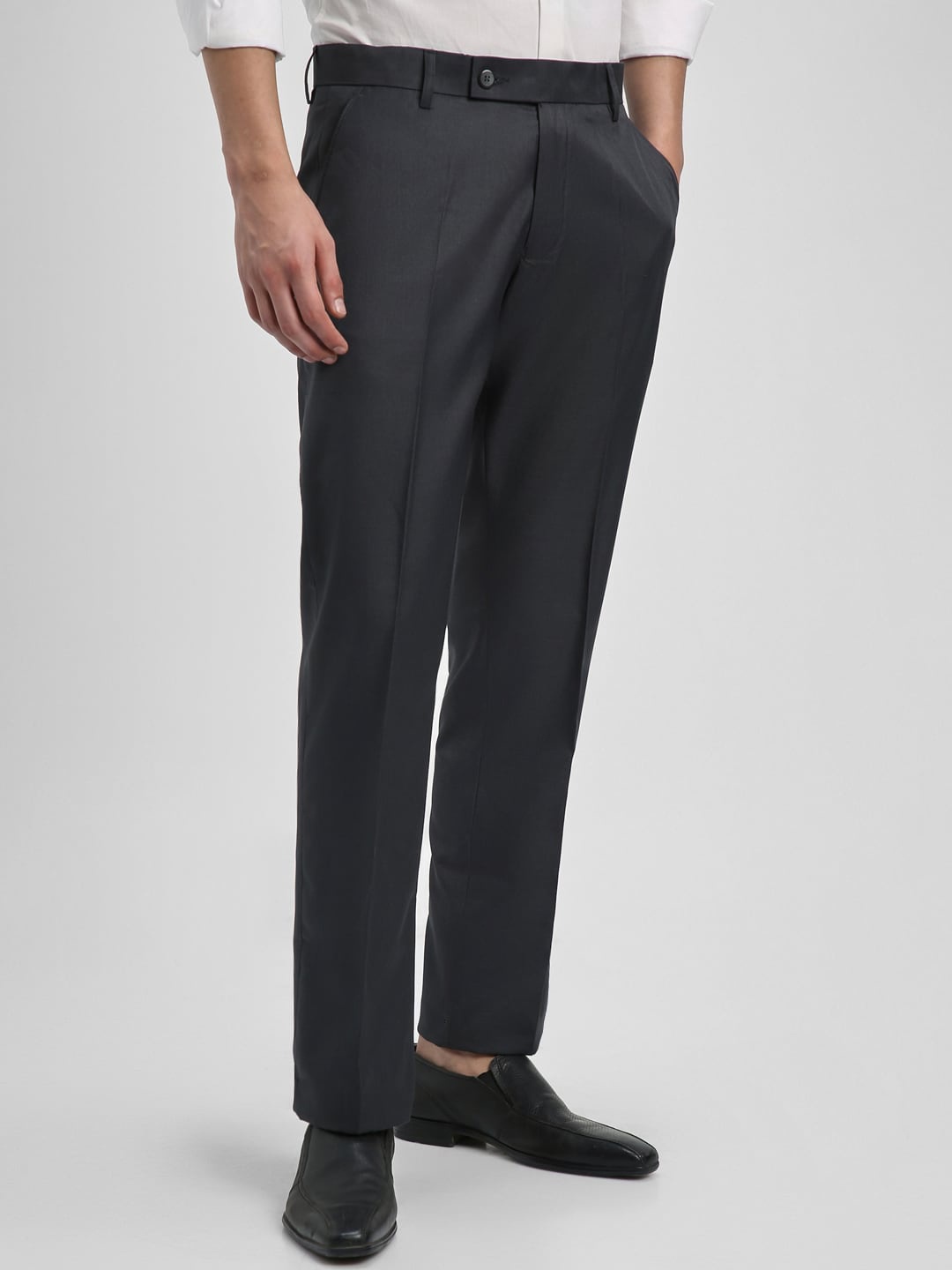 

Dennis Lingo Men Mid-Rise Flat-Front Plain Trousers, Charcoal