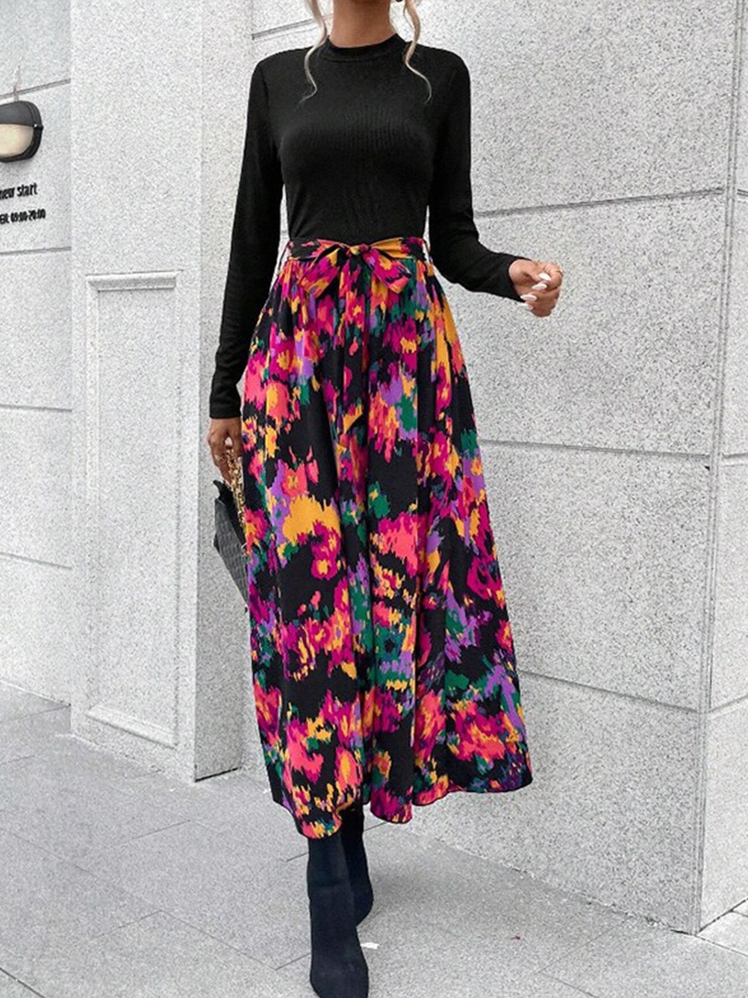 

StyleCast Black & Pink Abstract Printed Tie-Up Detail Maxi Fit & Flare Dress