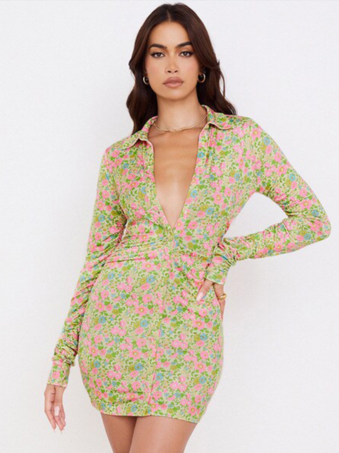 

StyleCast Green Floral Printed Shirt Collar Gathered Bodycon Mini Dress