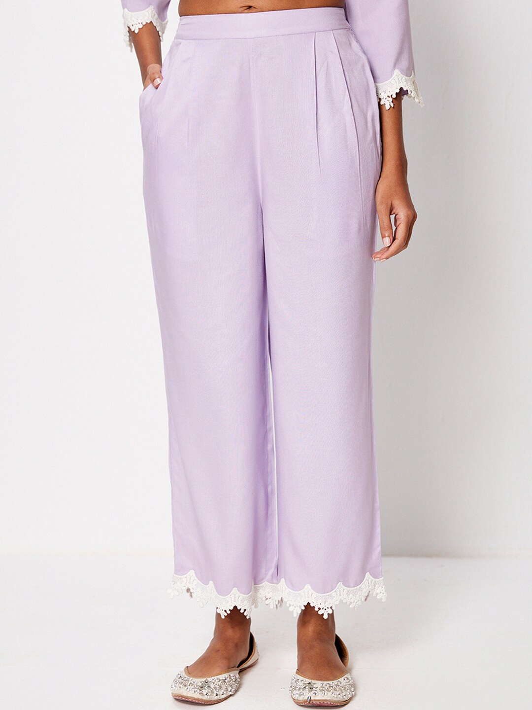 

Ancestry Women Pleated Parallel Trousers, Purple