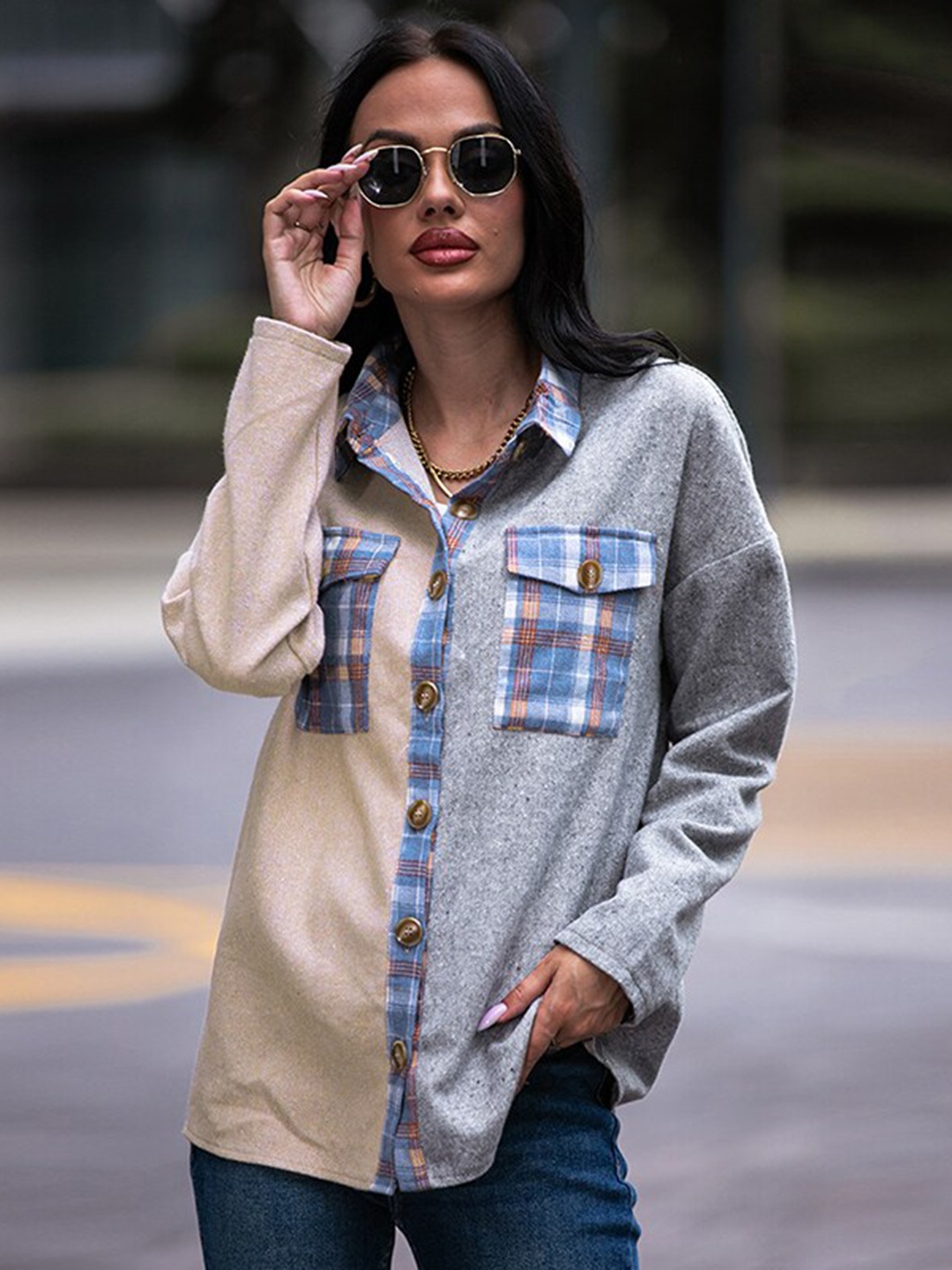 

StyleCast Beige Colourblocked Spread Collar Long Sleeve Pocket Shacket