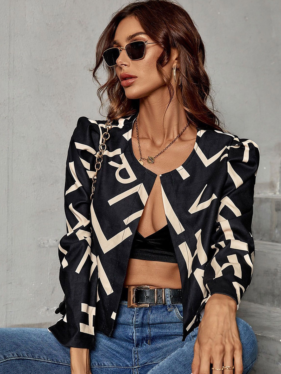 

StyleCast Black Typography Printed Crop Tailored Jacket