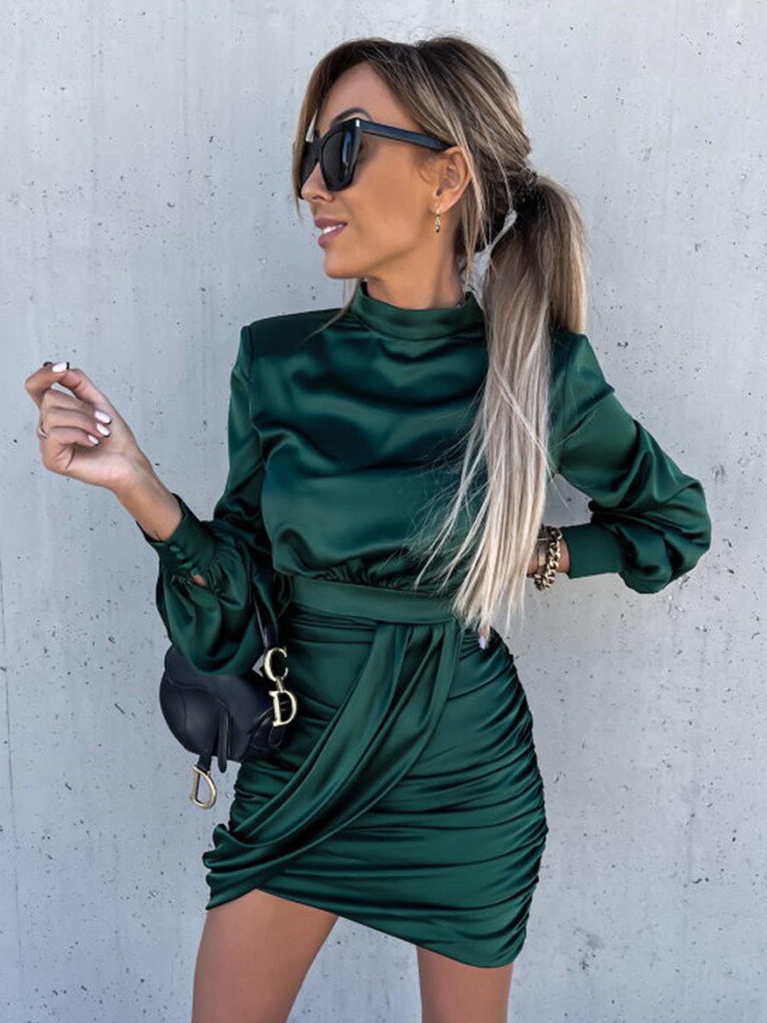 

StyleCast Green Mock Neck Puff Sleeves Bodycon Mini Dress