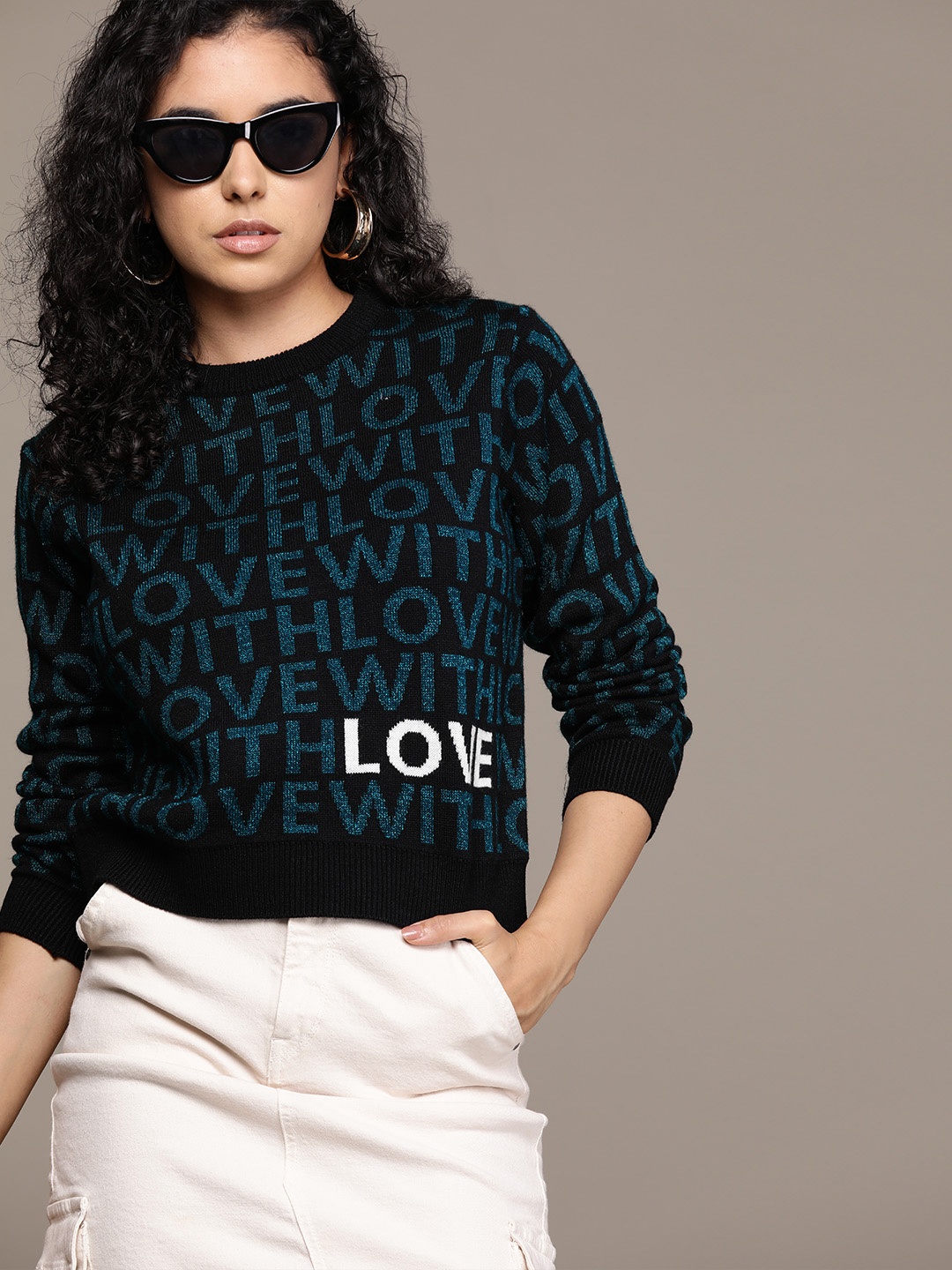 

Roadster Women Typography Printed Crop Pullover, Black