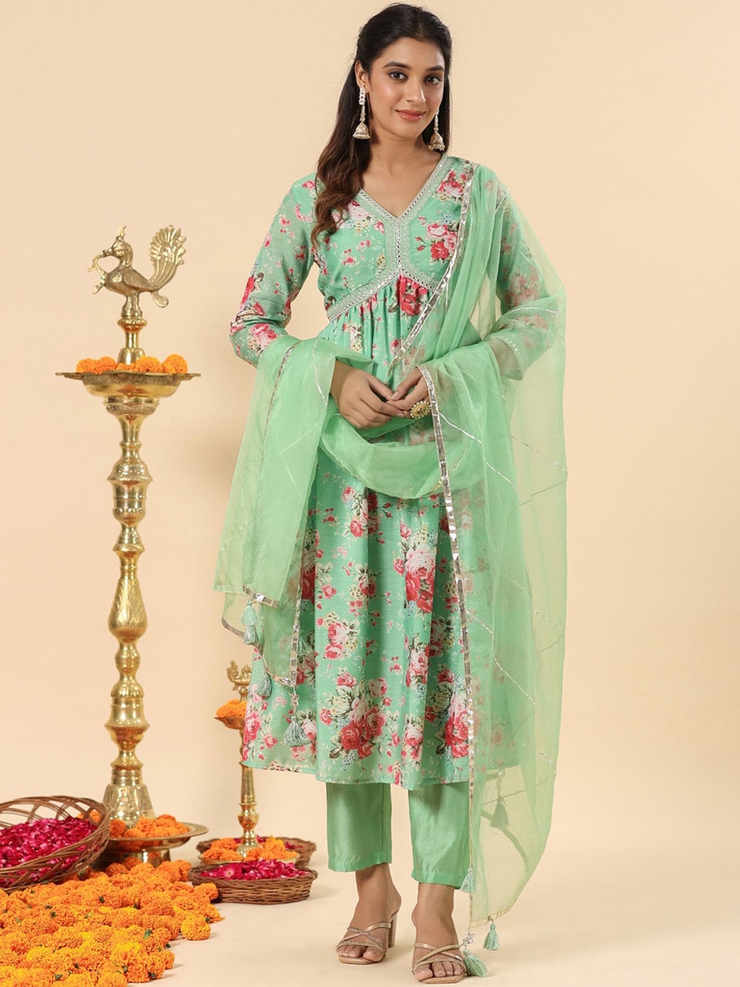 

SAVI Floral Printed Empire Mirror Work Kurta With Trousers & Dupatta, Green