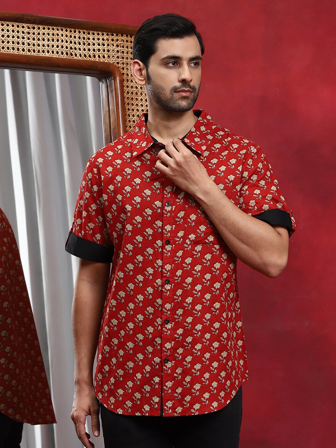 

AKS Floral Printed Cotton Casual Shirt, Rust