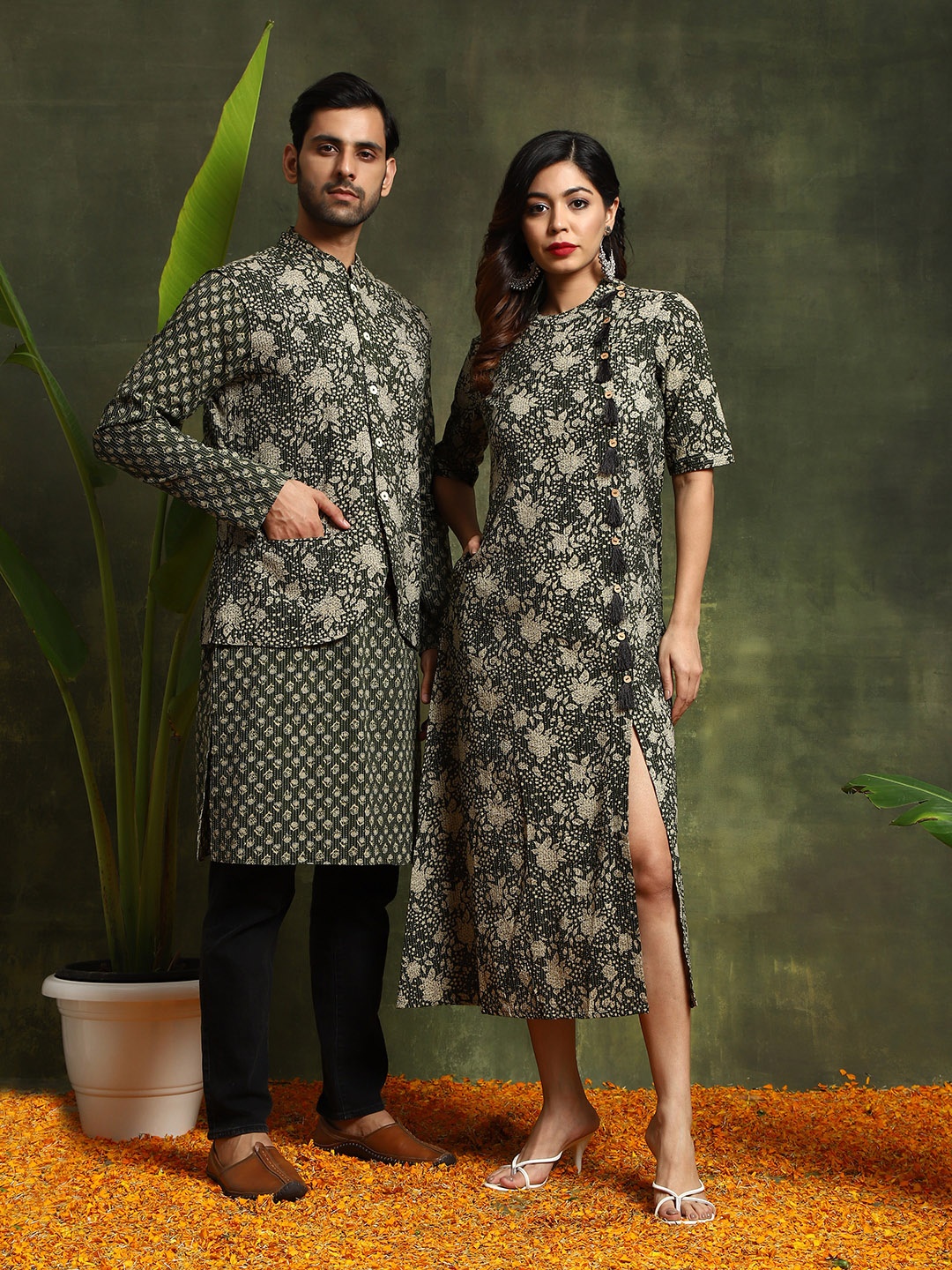 

AKS Floral Printed Kantha Work Pure Cotton Kurta With Nehru Jacket, Olive