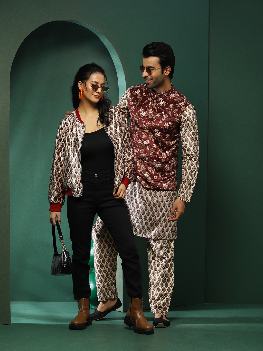 

AKS Brown Ethnic Motifs Printed Mandarin Collar Kurta with Pyjamas & Nehru Jacket