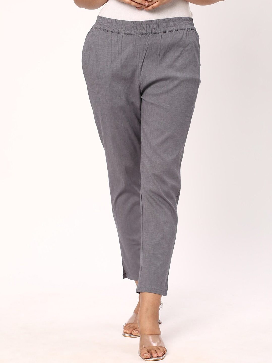 

R&B Women Mid Rise Cigarette Trousers, Black