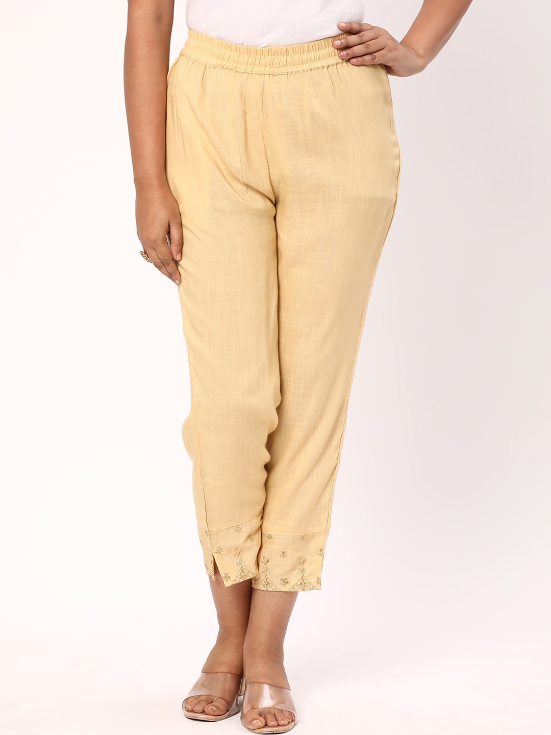 

R&B Women Mid Rise Cigarette Trousers, Beige
