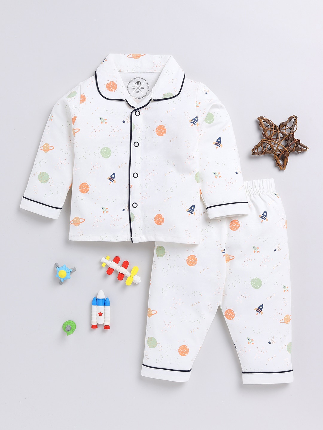 

Clt.s Infants Conversational Printed Lapel Collar Pure Cotton Night suit, Off white