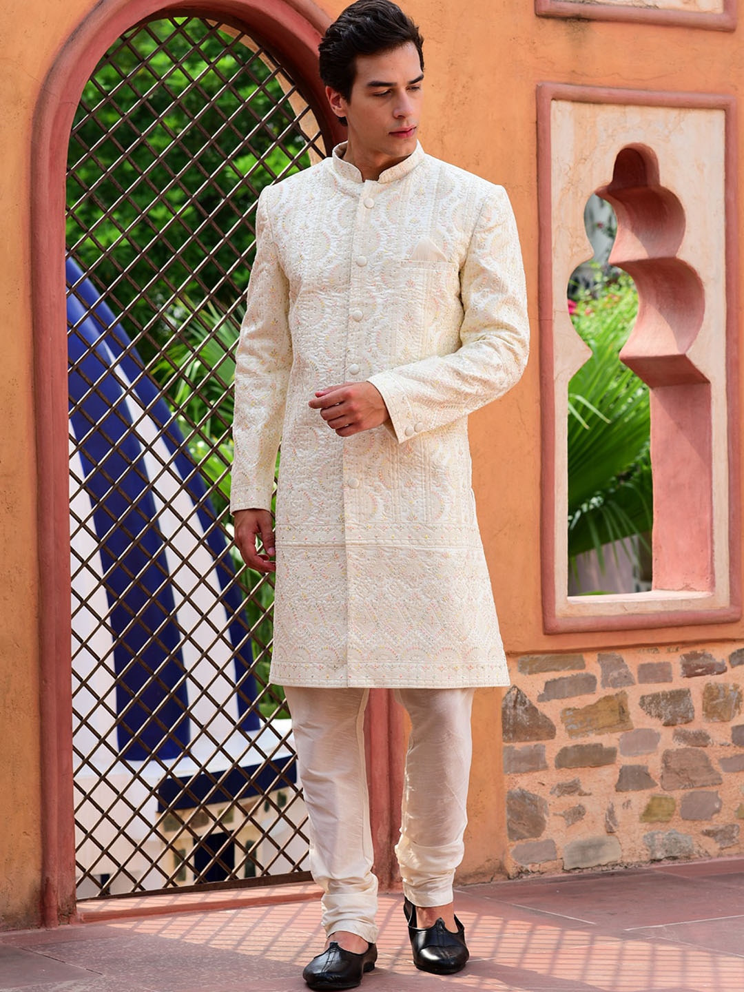 

HOUSE OF DEYANN Embroidered Mandarin Collar Sherwani With Churidar Set, Off white