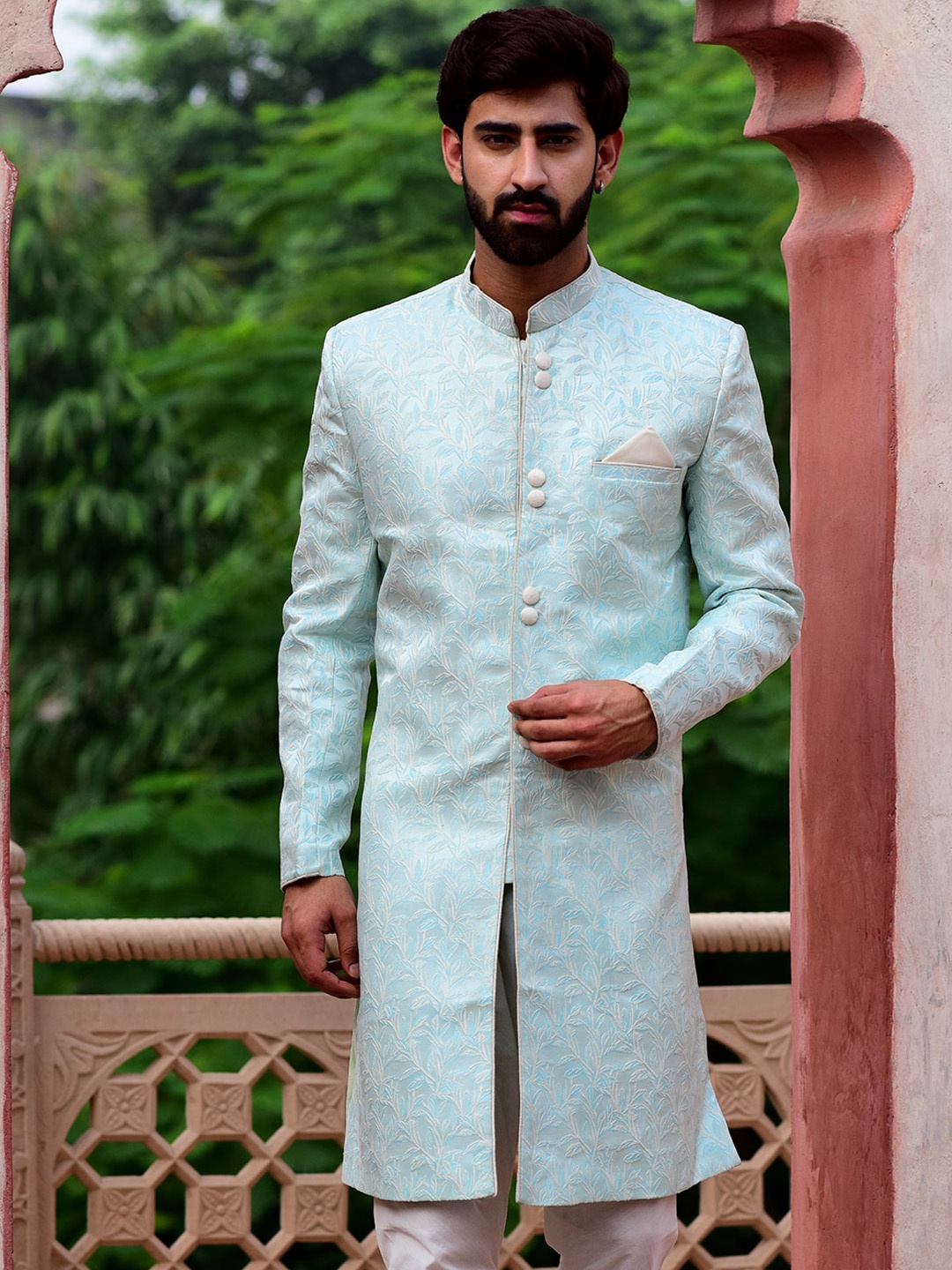 

HOUSE OF DEYANN Self-Design Sherwani With Churidar, Blue