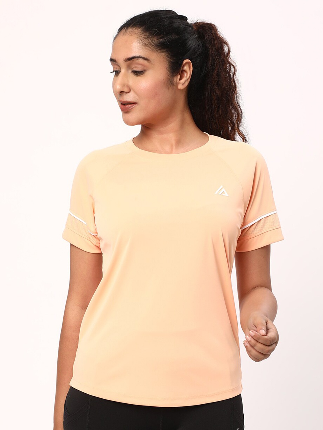 

R&B Round Neck Sports T-Shirt, Coral