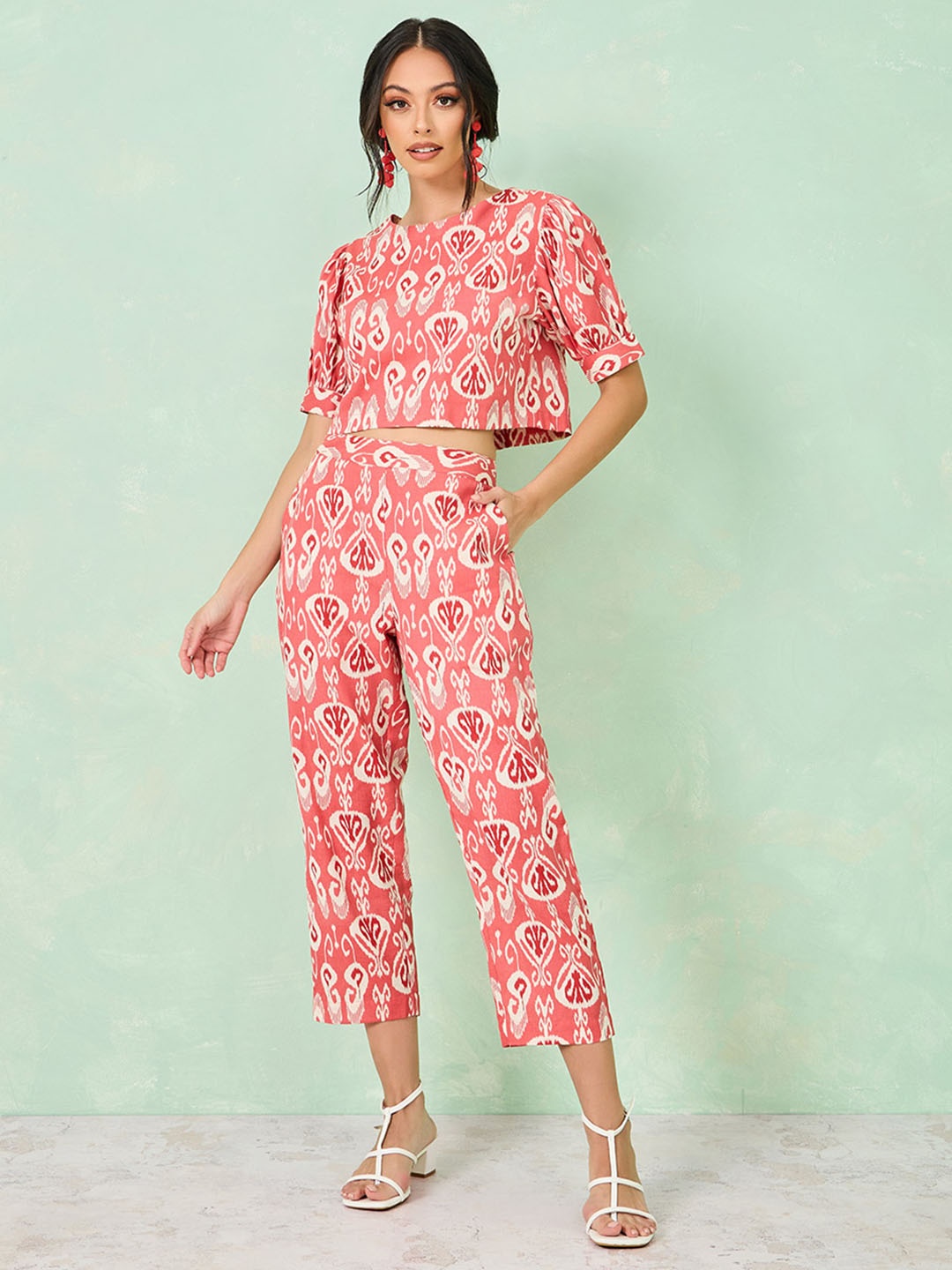 

Styli Ethnic Motifs Printed Round Neck Puff Sleeves Top With Cropped Trouser, Coral