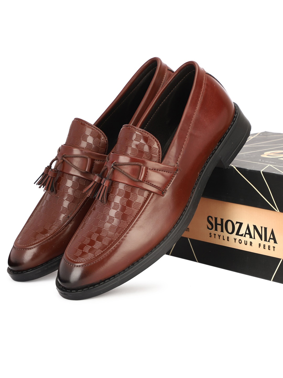 

SHOZANIA Men Textured Leather Formal Loafers, Maroon