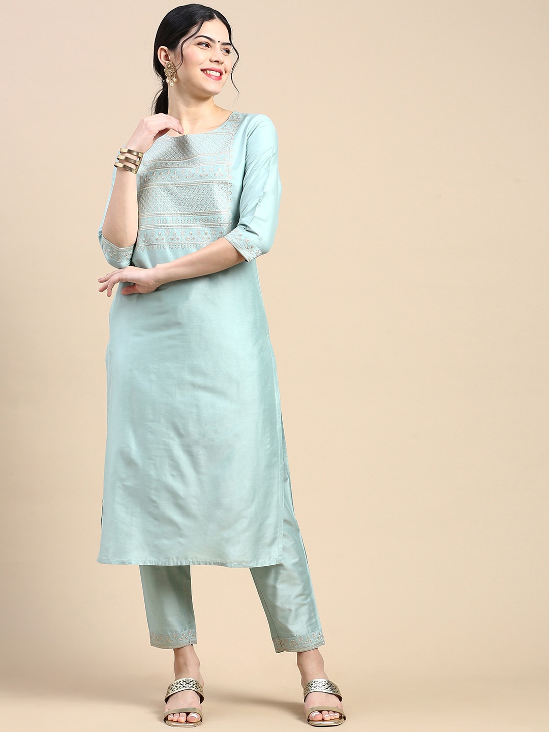 

Styli Ethnic Motifs Embroidered Sequinned Regular Kurta with Trousers, Turquoise blue